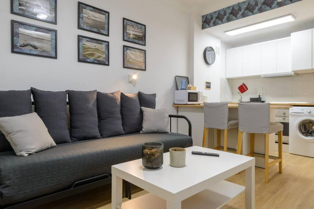 לאס פאלמס דה גראן קנאריה Estudio En Playa De Las Canteras מראה חיצוני תמונה